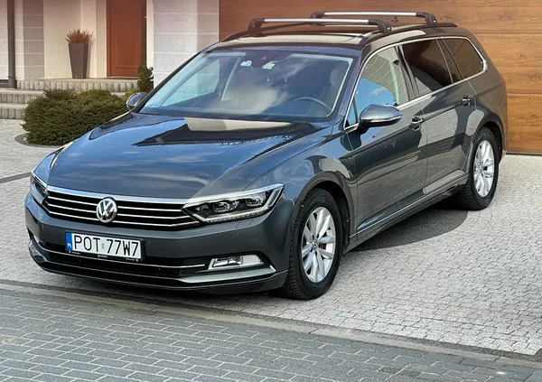 volkswagen passat Volkswagen Passat cena 70900 przebieg: 119500, rok produkcji 2017 z Ostrzeszów